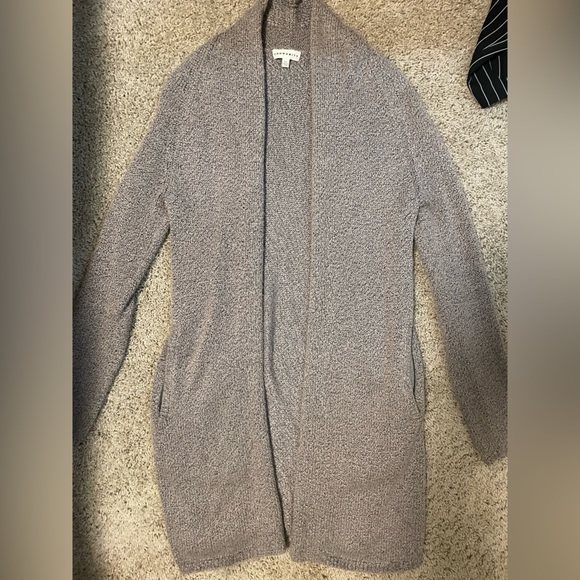 Aritzia community sweater XXS - Picture 1 of 4